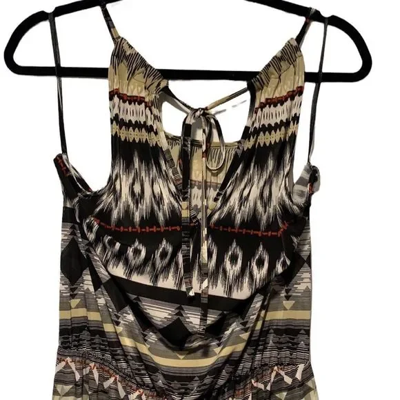 Aztec Print Jumpsuit - Picture 3 of 7